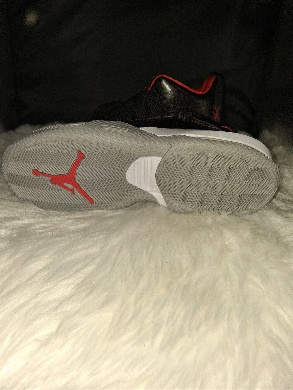Jordan Stay LoyalMid-Top Sneakers